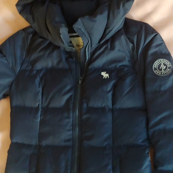 Woman's small A&F winter jacket - Picture 1 of 3